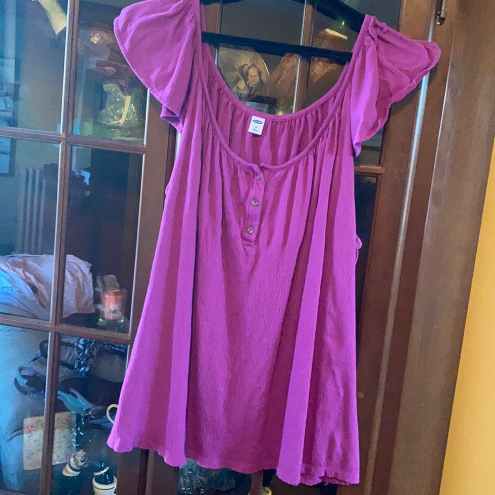 Old Navy Ruffled Tank